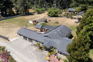 18900 Porterfield Ln, Fort Bragg, CA 95437 - Photo 11