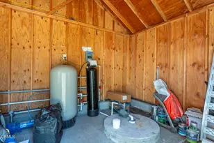 18900 Porterfield Ln, Fort Bragg, CA 95437 - Photo 41