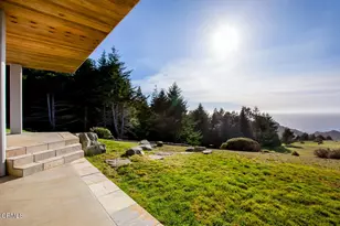 43850 Buckhorn Cove Rd, Little River, CA 95456 - Photo 23