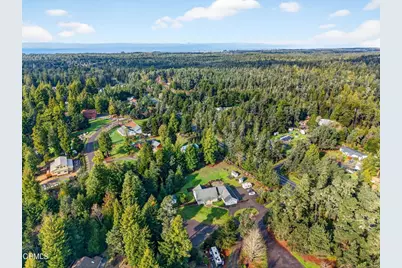 18970 Quail Court, Fort Bragg, CA 95437 - Photo 35