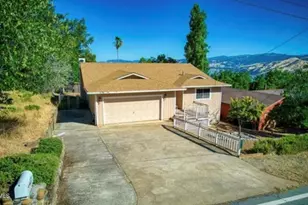 3215 Marina View Dr, Kelseyville, CA 95451 - Photo 17