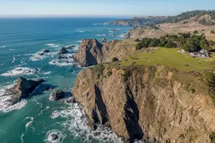 1990 S Hwy 1, Elk, CA 95432 - Photo 11