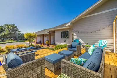 19251 Monterey Avenue, Fort Bragg, CA 95437 - Photo 33