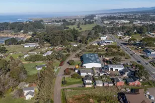 18651 Old Coast Hwy, Fort Bragg, CA 95437 - Photo 25