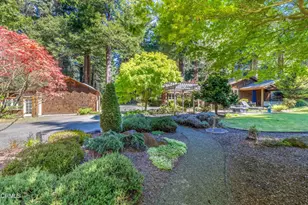 32450 Simpson Ln, Fort Bragg, CA 95437 - Photo 5