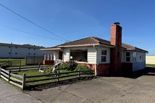 327 S Franklin St, Fort Bragg, CA 95437 - Photo 3