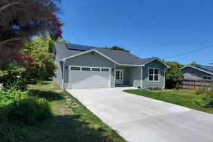 151 Dana St, Fort Bragg, CA 95437 - Photo 3