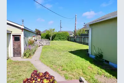 121 Livingston Street, Fort Bragg, CA 95437 - Photo 5