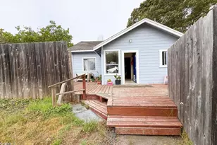 18031 Ocean Dr, Fort Bragg, CA 95437 - Photo 9