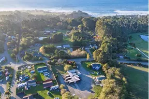 18031 Ocean Dr, Fort Bragg, CA 95437 - Photo 25