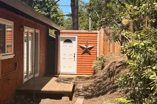 31751 E Cedar St, Fort Bragg, CA 95437 - Photo 11