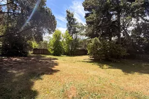 31751 E Cedar St, Fort Bragg, CA 95437 - Photo 25
