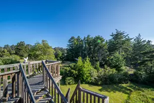 16298 Pearson Ln, Fort Bragg, CA 95437 - Photo 23