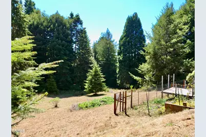26361 Blueberry Hill Road, Fort Bragg, CA 95437 - Photo 21