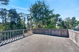 16501 Pine Dr, Fort Bragg, CA 95437 - Photo 27