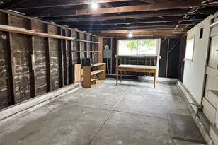 571 S Franklin St, Fort Bragg, CA 95437 - Photo 17