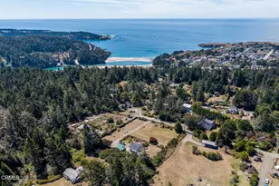 10425 Blair St, Mendocino, CA 95460 - Photo 23