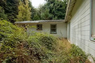 19151 Pine Tree Ln, Fort Bragg, CA 95437 - Photo 5