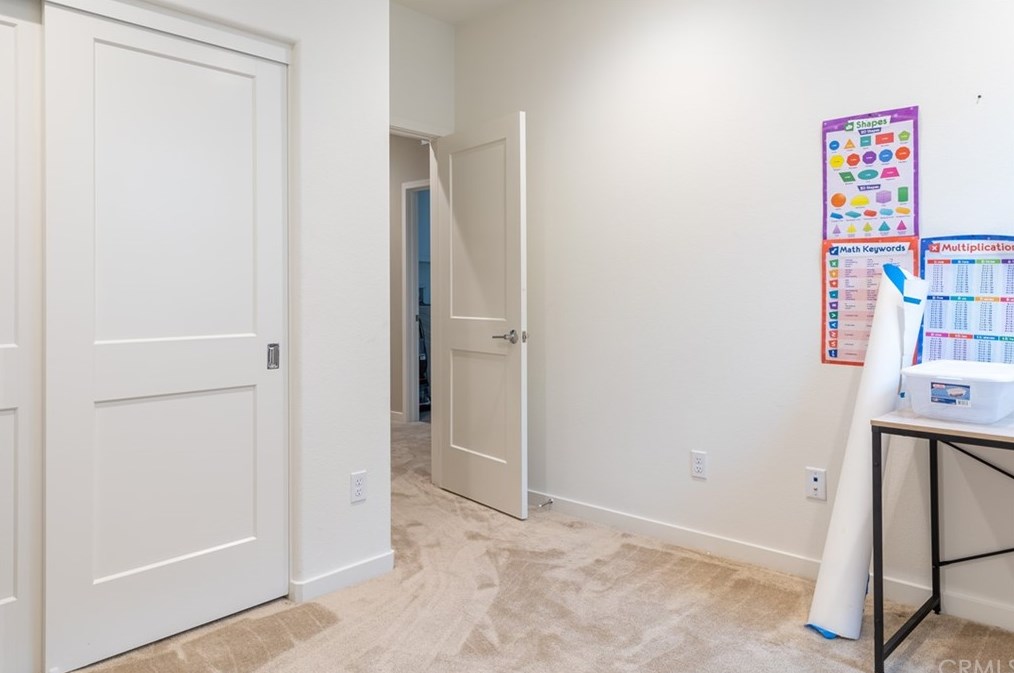 558 Baseline Rd, Claremont CA  91711-1609 exterior