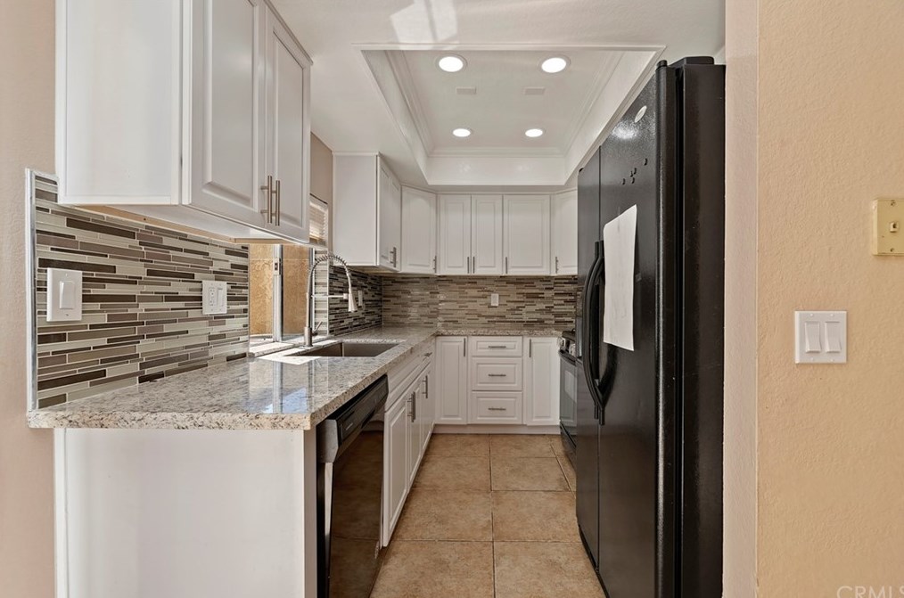 24115 Fir Ave, Moreno Valley CA  92553-2837 exterior
