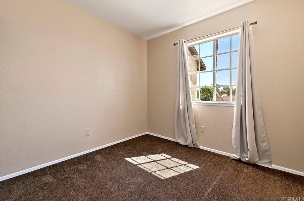 24115 Fir Ave, Moreno Valley CA  92553-2837 exterior