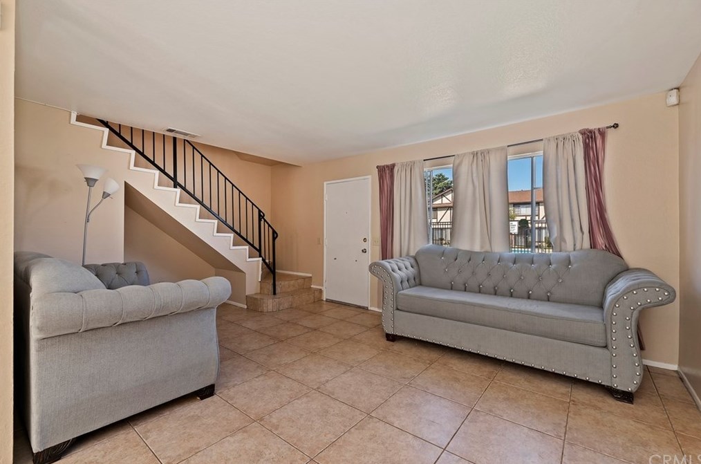 24115 Fir Ave, Moreno Valley CA  92553-2837 exterior