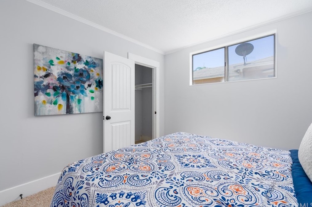 4211 Arlington Ave, Los Angeles CA  90008-4029 exterior