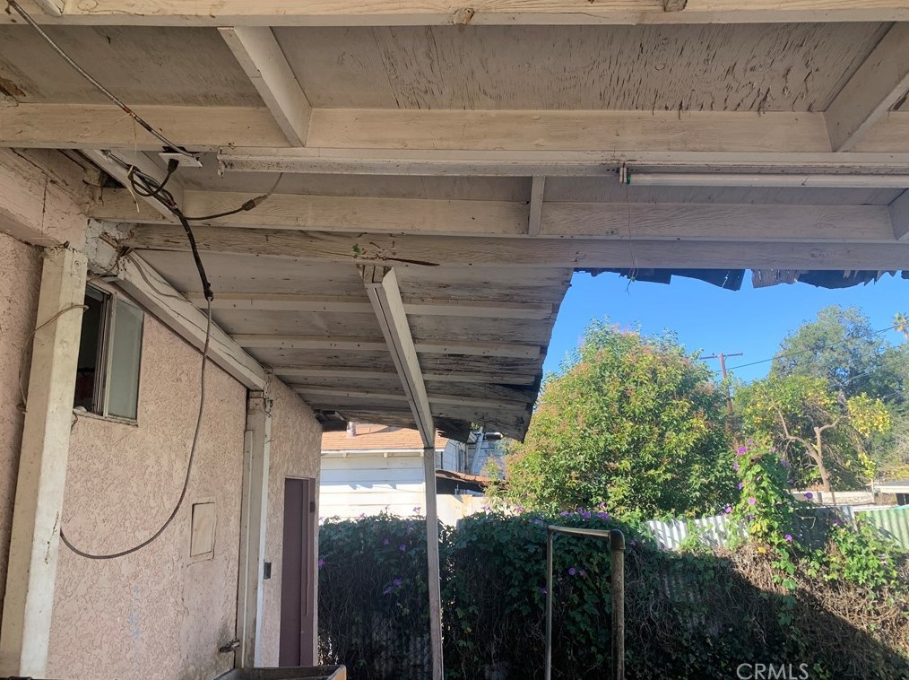 267 Monterey Ave, Pomona CA  91767-5421 exterior