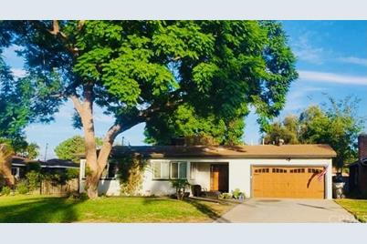 350 N Willow Avenue - Photo 1