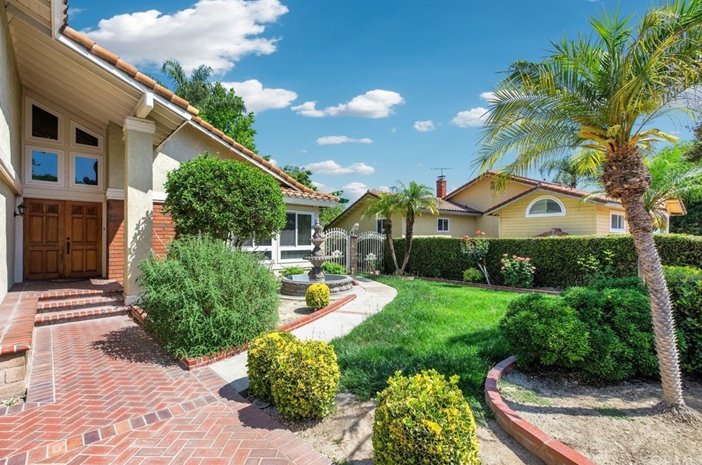 2989 Hillside Dr, West Covina CA  91791-3457 exterior