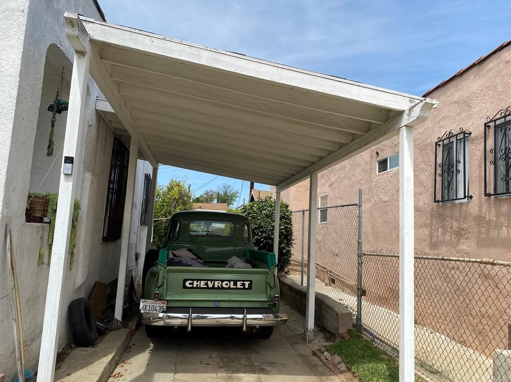 343 Marianna Ave, Los Angeles CA  90040-5443 exterior