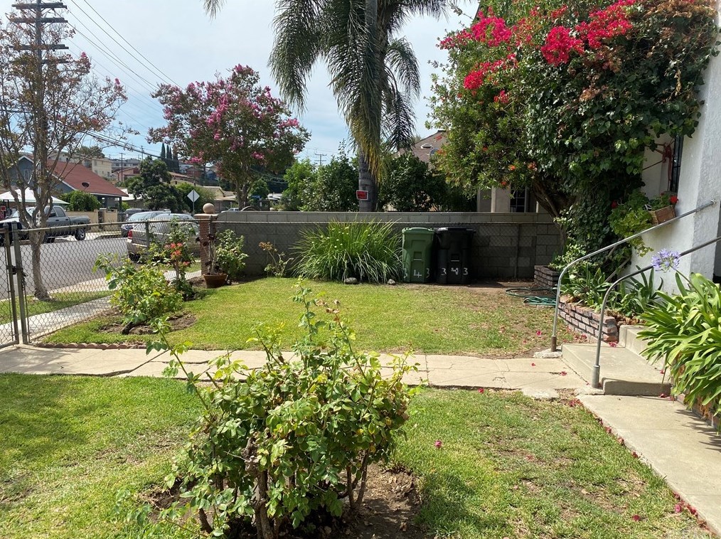 343 Marianna Ave, Los Angeles CA  90040-5443 exterior
