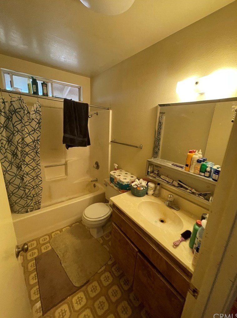 60450 Latham Trl, Joshua Tree CA 92252-2815 exterior