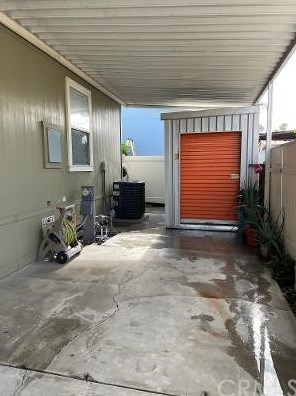 16860 Slover Ave, Fontana CA  92337-7528 exterior