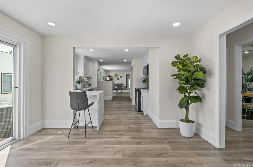 1834 84th St, Los Angeles CA  90001-4013 exterior