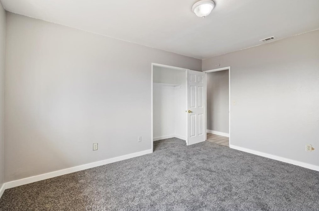 17885 Athol St, Fontana CA  92335-5127 exterior