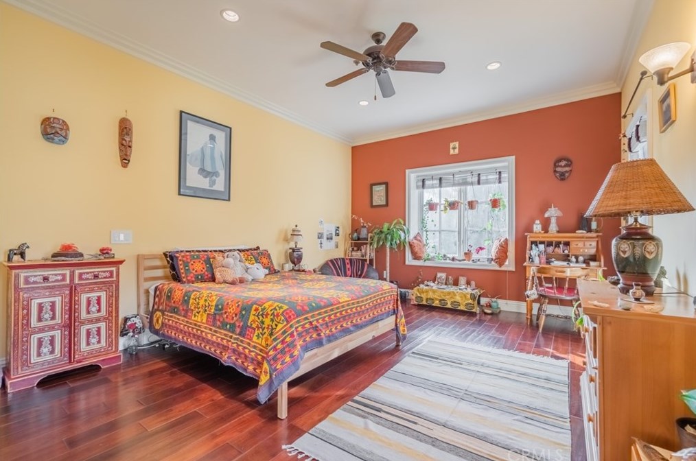 820 Deep Springs Dr, Claremont CA  91711-1402 exterior