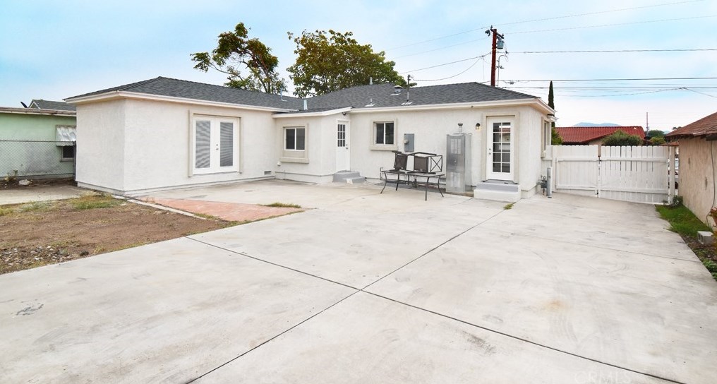 17394 Grevillea St, Fontana CA  92335-5929 exterior