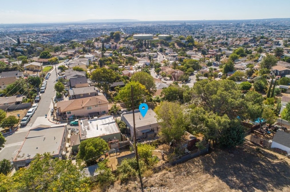 3829 Bostwick St, Los Angeles CA  90063-1703 exterior