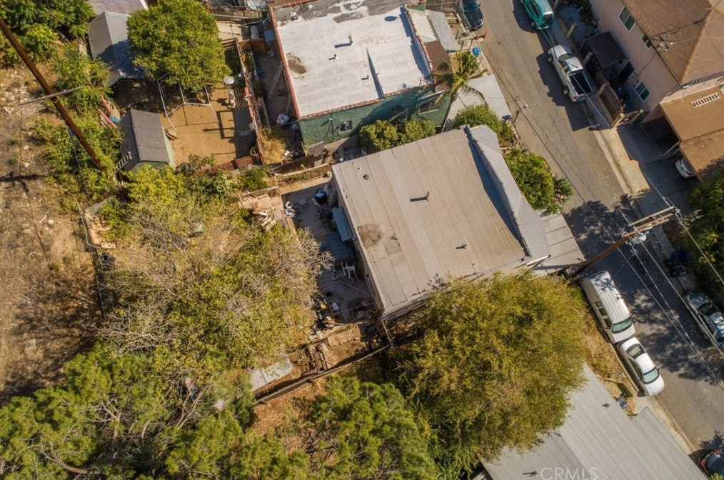 3829 Bostwick St, Los Angeles CA  90063-1703 exterior