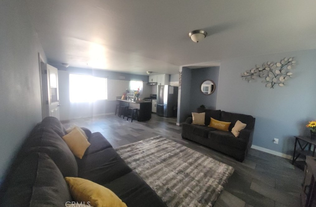 1816 83rd St, Los Angeles CA  90001-4009 exterior