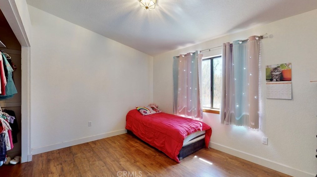 14795 Apple Valley Rd, Apple Valley CA  92307-5105 exterior