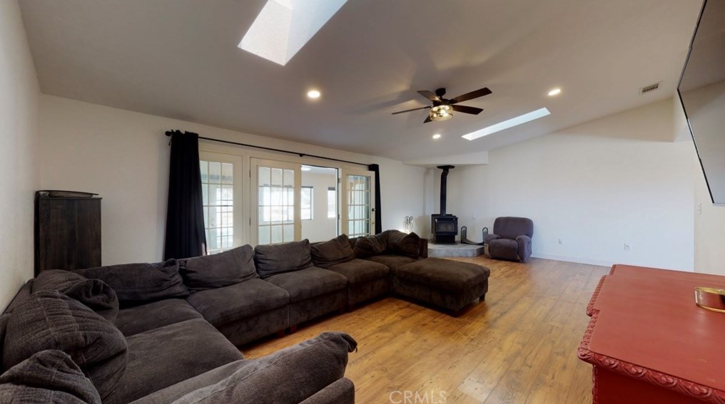 14795 Apple Valley Rd, Apple Valley CA  92307-5105 exterior