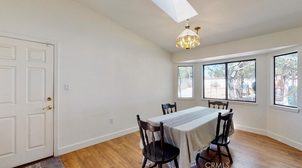 14795 Apple Valley Rd, Apple Valley CA  92307-5105 exterior