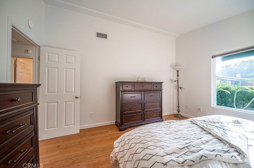 1866 Lundy Ave, Pasadena CA  91104-1054 exterior