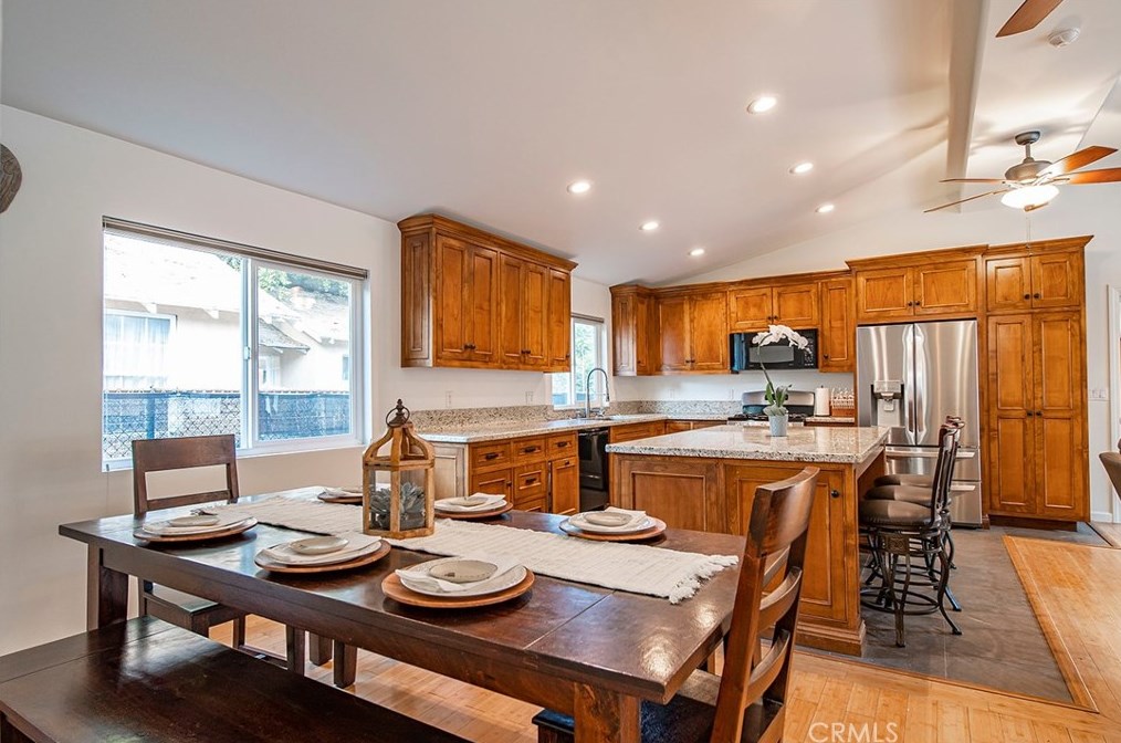 1866 Lundy Ave, Pasadena CA  91104-1054 exterior