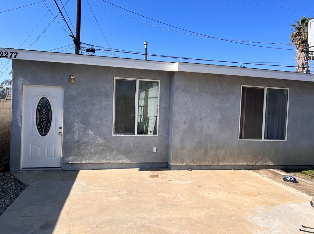 2275 Kathryn Ave, Pomona CA  91766-6325 exterior