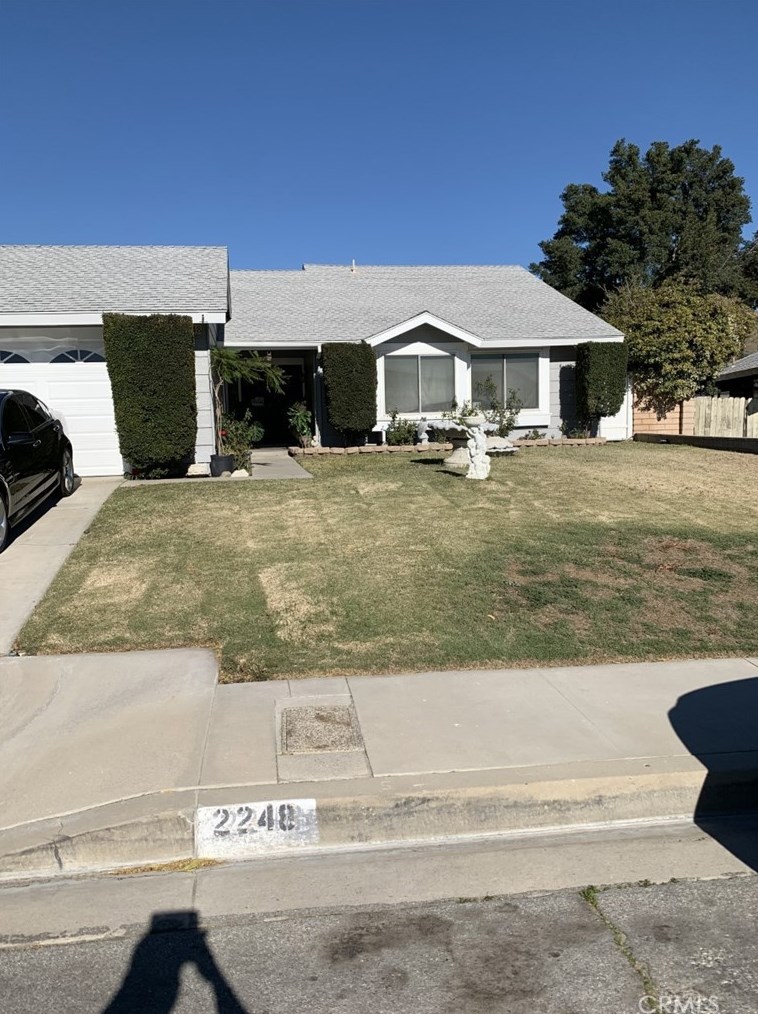 2248 Universal Ave, San Bernardino, CA 92407