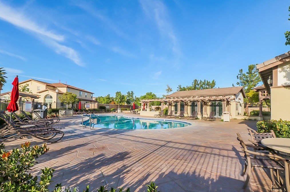 3122 Red Cedar Trl, Hemet CA  92545-8755 exterior