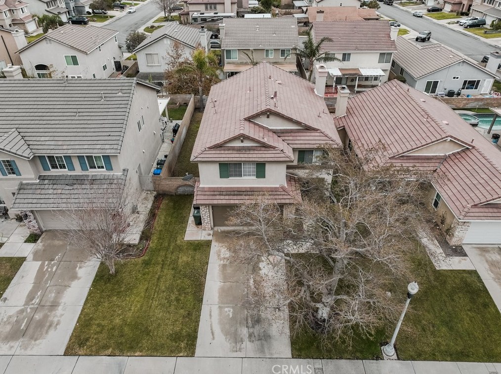 15029 Fox Ridge Dr, Fontana CA  92336-1101 exterior